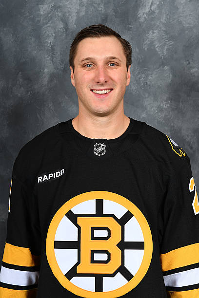 Alex Steeves